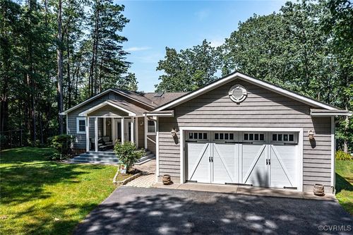 604 High Point Trl, Heathsville, VA, 22473-3552 | Card Image