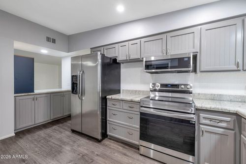 10829 W Abbott Ave, Sun City, AZ, 85351-4045 | Card Image