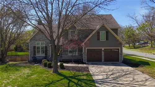 12402 Mastin St, Overland Park, KS, 66213-1819 | Card Image