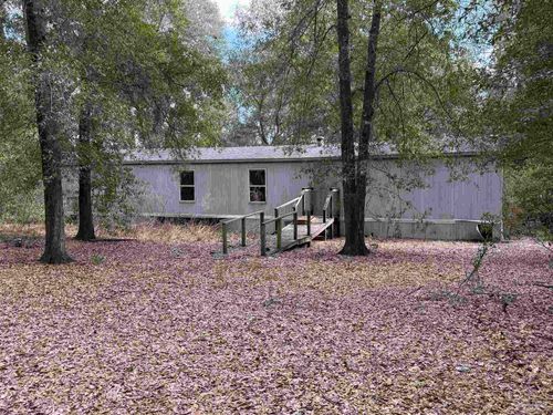 3928 Reinhardt Village Rd, Milton, FL, 32583-7613 | Card Image