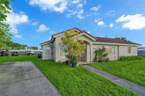 11525 Sw 49th Ter, Miami, FL, 33165-6004 | Card Image