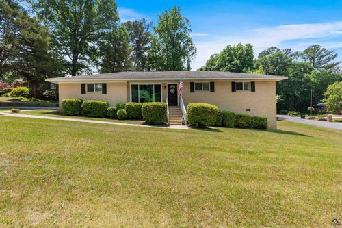 202 Woodland Dr, Warner Robins, GA, 31088-3850 | Card Image