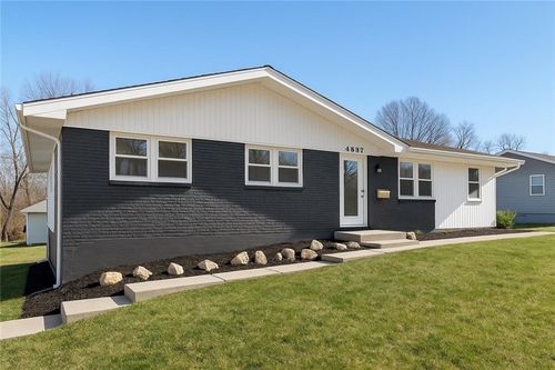 4537 Ne 56th St, Kansas City, MO, 64119-2851 | Card Image