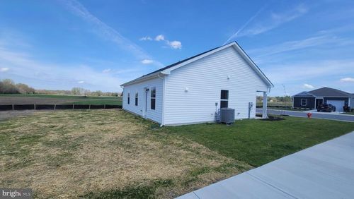 102 Sycamore Ln, GREENSBORO, MD, 21639 | Card Image