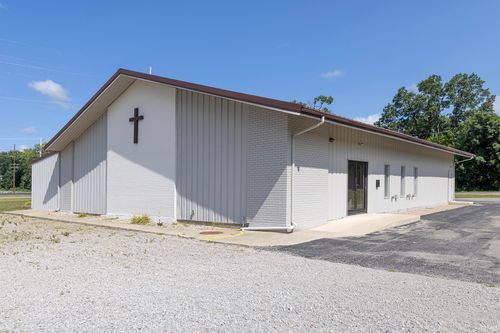 11020 County Road 4, Middlebury, IN, 46540-9645 | Card Image