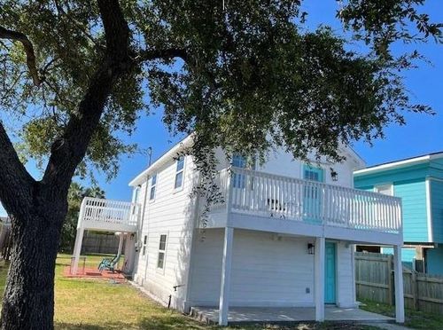 6201 Avenue P 1/2, Galveston, TX, 77551-1435 | Card Image