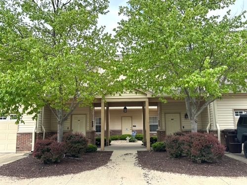 3792-3792 Thornhill Cir, Champaign, IL, 61822-3531 | Card Image