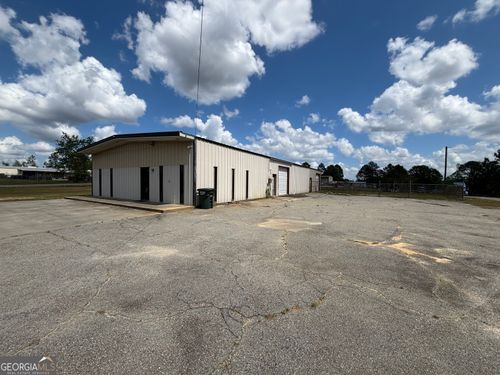 649 Glenwood Rd, swainsboro, GA, 30401 | Card Image