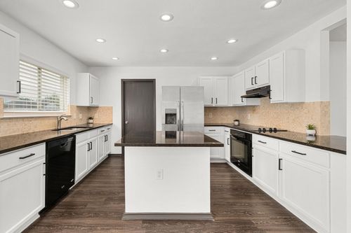 7525 Springtime Trl, Austin, TX, 78747-4065 | Card Image