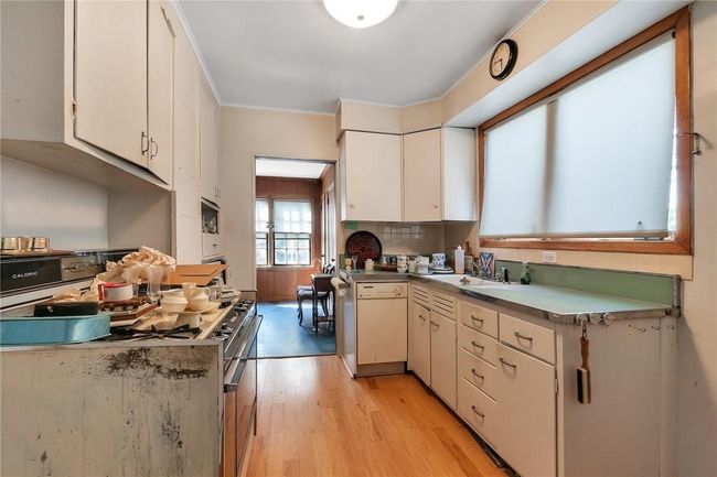 306 Hunter St, House other with 3 bedrooms, 1 bathrooms and 1 parking in Mamaroneck NY | Image 4