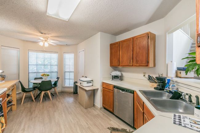 2213 Thistlewood Ct, House other with 3 bedrooms, 3 bathrooms and null parking in Grapevine TX | Image 6
