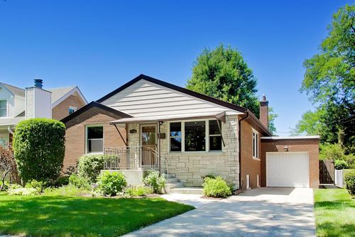 8312 Oketo Ave, Niles, IL, 60714-2516 | Card Image