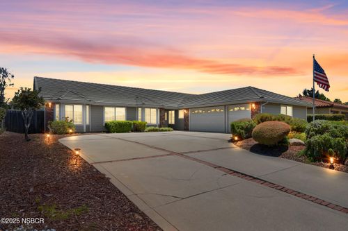 4817 Claybrook Ct, Santa Maria, CA, 93455-4887 | Card Image