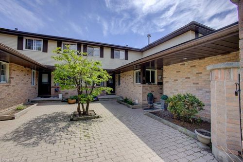 3-464 Beechwood Pl, Waterloo, ON, N2T1Z2 | Card Image