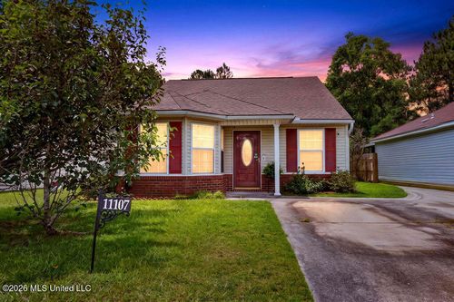 11107 Dede Dr, Gulfport, MS, 39503-5926 | Card Image