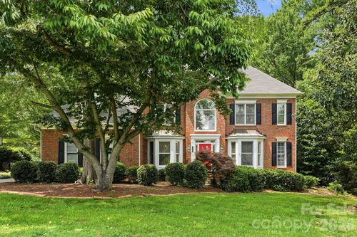 21311 Crown Lake Dr, Cornelius, NC, 28031-6826 | Card Image