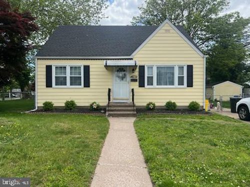 2465 Sylvan Ave, Hamilton, NJ, 08610-1712 | Card Image