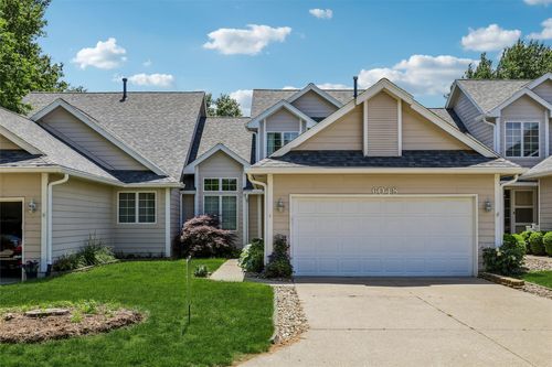 6048 Terrace Dr, Johnston, IA, 50131-1561 | Card Image