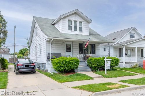 1524 Fort Park Blvd, Lincoln Park, MI, 48146-1794 | Card Image