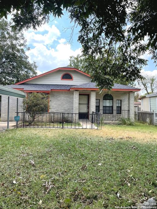 166 Pima St, San Antonio, TX, 78211-3838 | Card Image