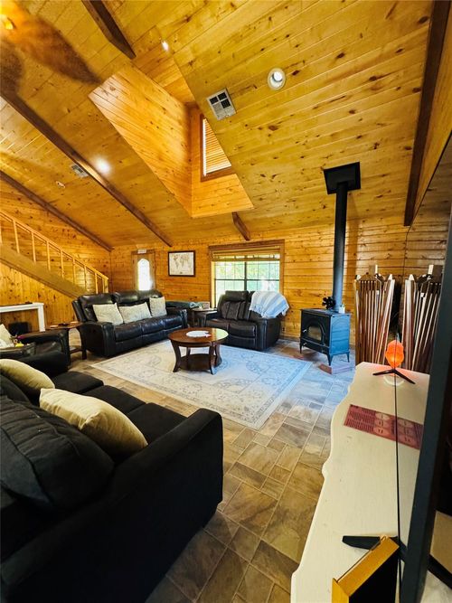 1760 County Road 215, Weimar, TX, 78962-3641 | Card Image