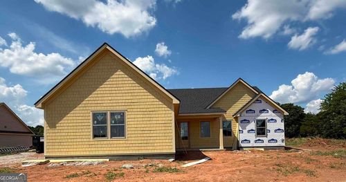 1091 Madison Hills Dr, Madison, GA, 30650-3810 | Card Image