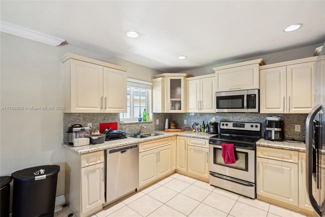 3609 S Le Jeune Rd, Home with 0 bedrooms, 0 bathrooms and 5 parking in Coral Gables FL | Image 20