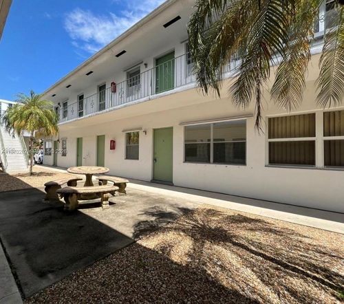 12-1824 Monroe St, Hollywood, FL, 33020-5143 | Card Image