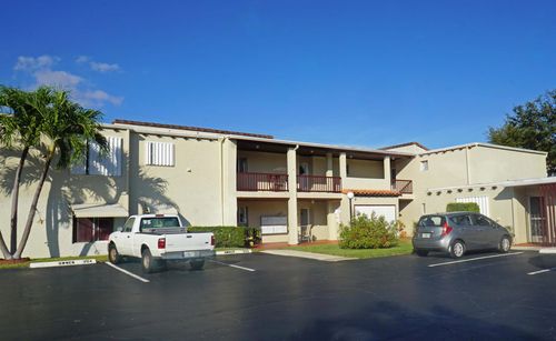 apt-206-2601 Boundbrook Blvd, Palm Springs, FL, 33406-8692 | Card Image