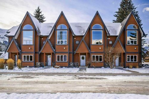 3-601 4 Street, Canmore, AB, T1W2G7 | Card Image