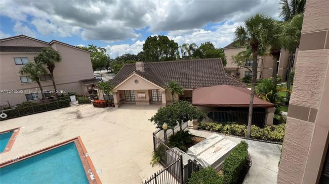 APT-4306 - 2846 S University Dr, Condo with 1 bedrooms, 1 bathrooms and null parking in Davie FL | Image 7