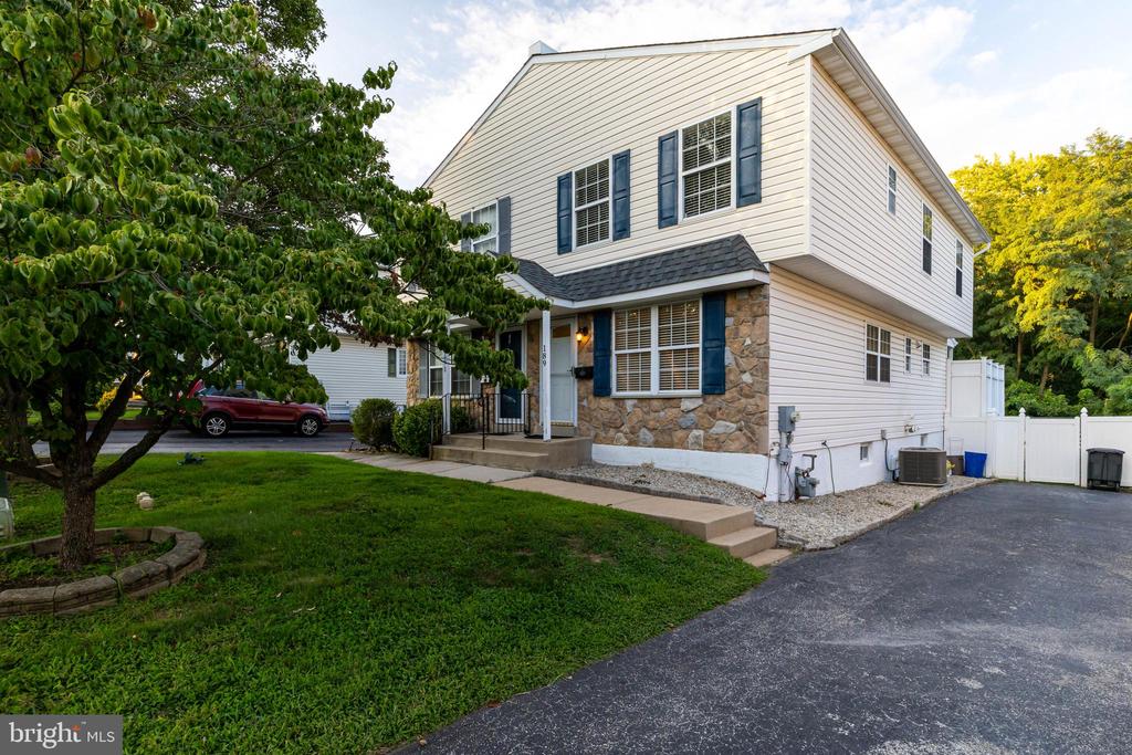 Burk Ave, Ridley Park, PA 19078