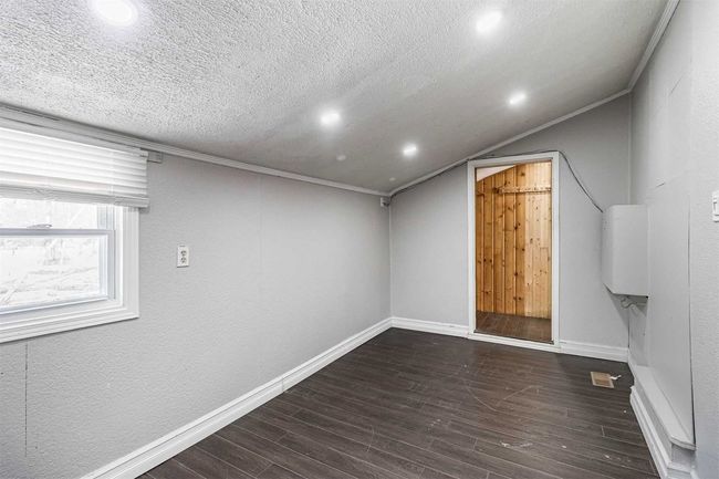 7504 Kipling Ave, House other with 2 bedrooms, 1 bathrooms and 3 parking in Woodbridge ON | Image 24