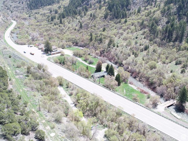 Bird's eye view with a wooded view | Image 7