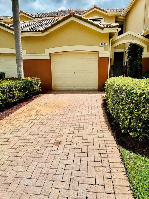 3878 Tree Top Dr, Weston, FL, 33332-2147 | Card Image