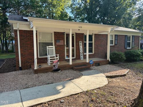 628 Scott Dr, Gibsonville, NC, 27249-2743 | Card Image