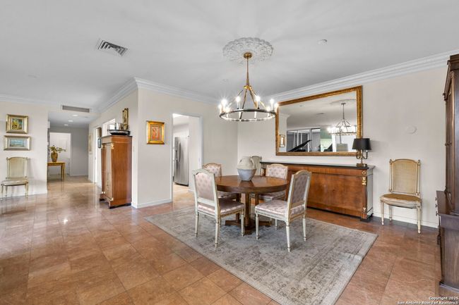 APT-304 - 200 Patterson Ave, Condo with 2 bedrooms, 3 bathrooms and null parking in San Antonio TX | Image 12