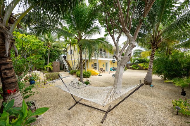 relaxing outdoor space | Image 24