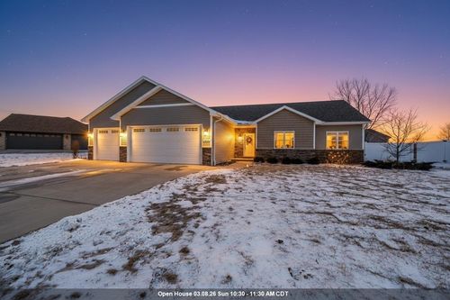 2125 Fox Point Circle, DE PERE, WI, 54115 | Card Image