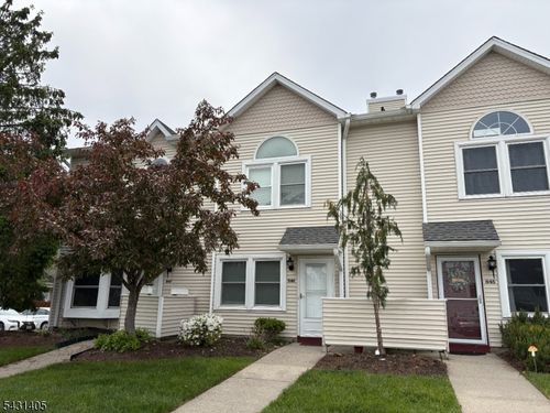646 Faulkner Dr, Hackettstown, NJ, 07840-1602 | Card Image