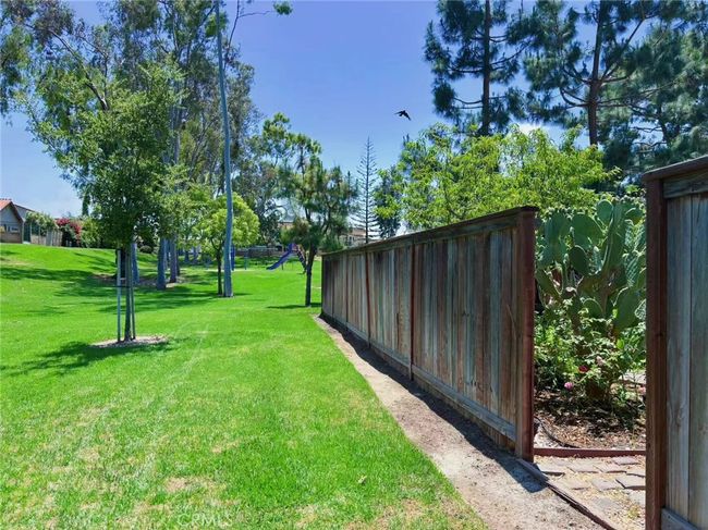 12 Rockrose Way, House other with 3 bedrooms, 2 bathrooms and 2 parking in Irvine CA | Image 25