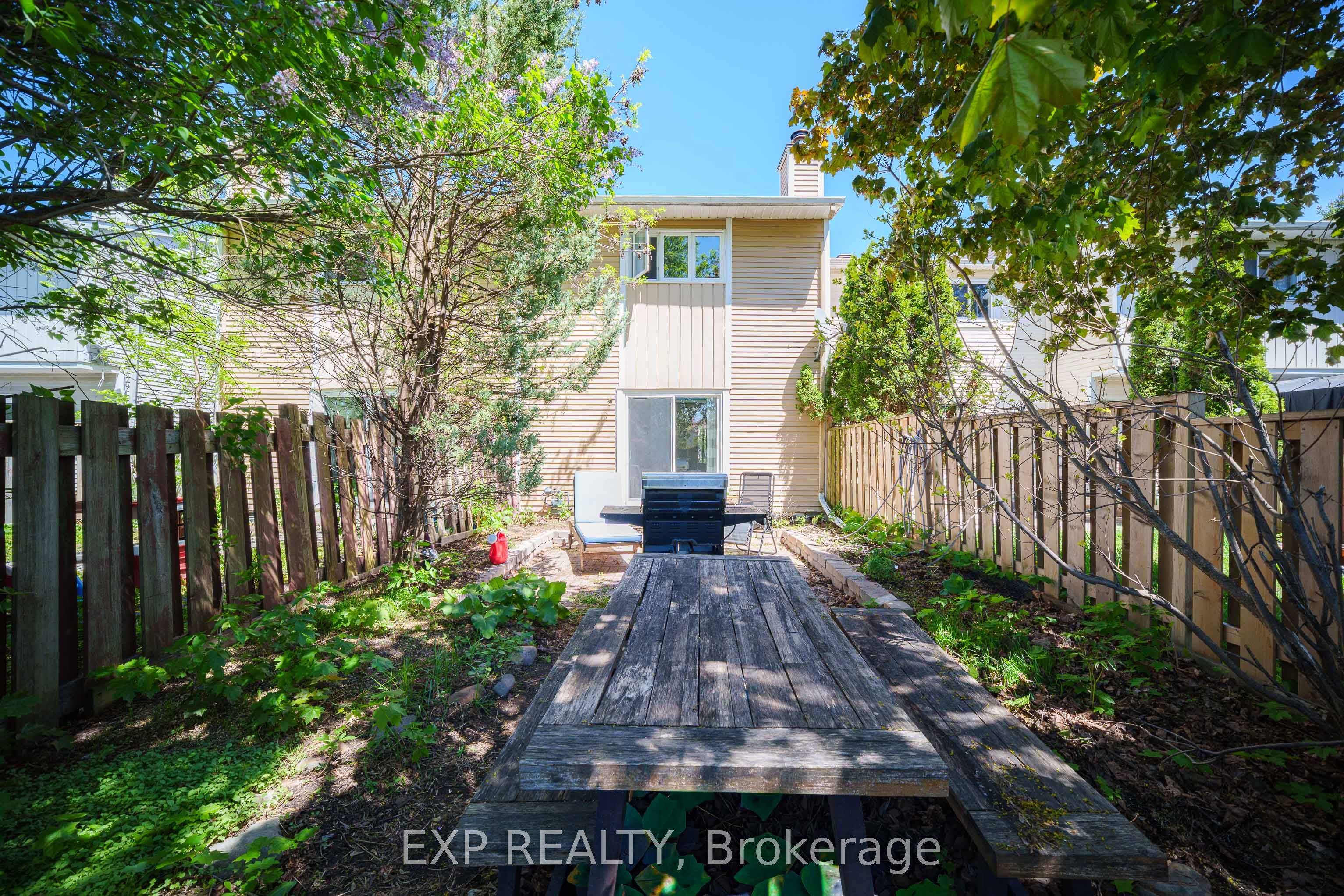 Residential in Orleans - Convent Glen and Area 3
