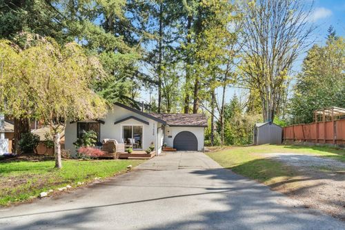 11426 141a St, Surrey, BC, V3R3K2 | Card Image