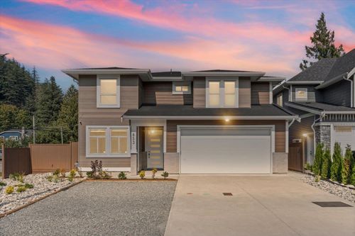 853 Willow Place, Harrison Hot Springs, BC, V0M1K0 | Card Image