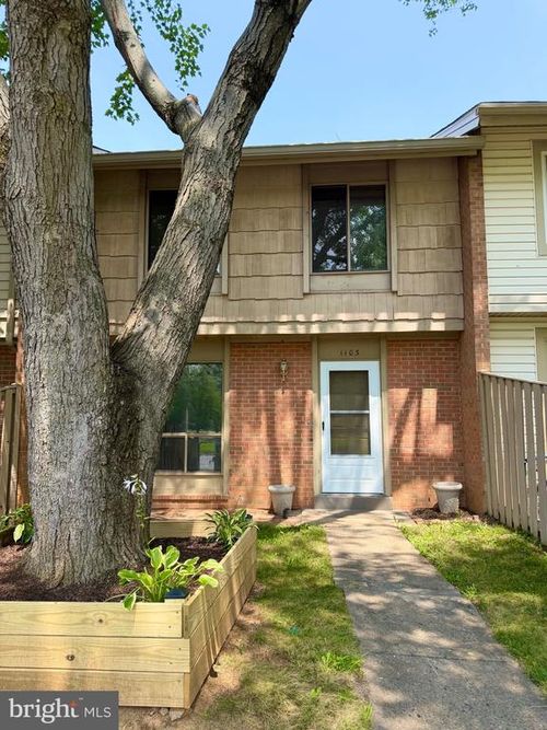 1103 Whitewater Pl, HERNDON, VA, 20170-4100 | Card Image