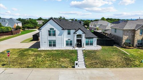2814 Saint Maria Dr, Mansfield, TX, 76063-2838 | Card Image