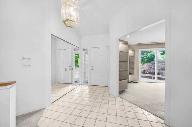4123 Foxpointe Dr, Condo with 2 bedrooms, 2 bathrooms and null parking in West Bloomfield MI | Image 18