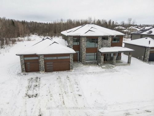 671 Ballycastle Cres, Gloucester, ON, K1X0A3 | Card Image