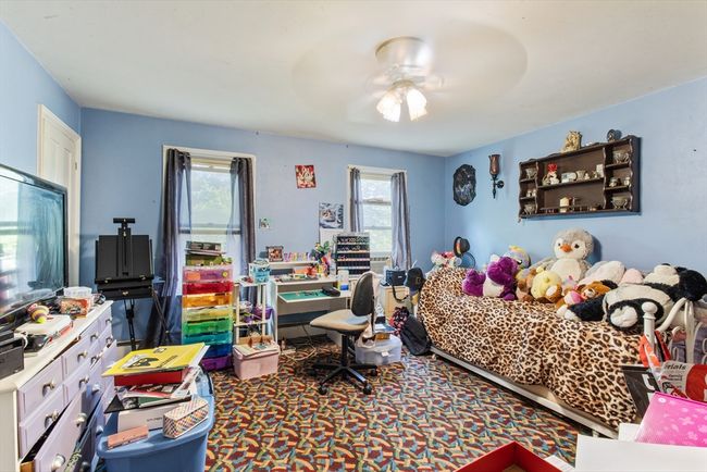 92 N Main St, House other with 4 bedrooms, 4 bathrooms and 7 parking in Raynham MA | Image 26