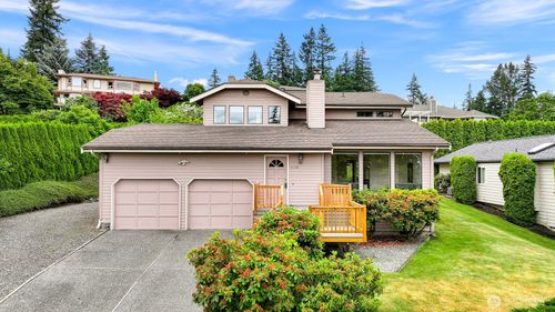 1708 Whatcom St, Bellingham, WA, 98229-2112 | Card Image